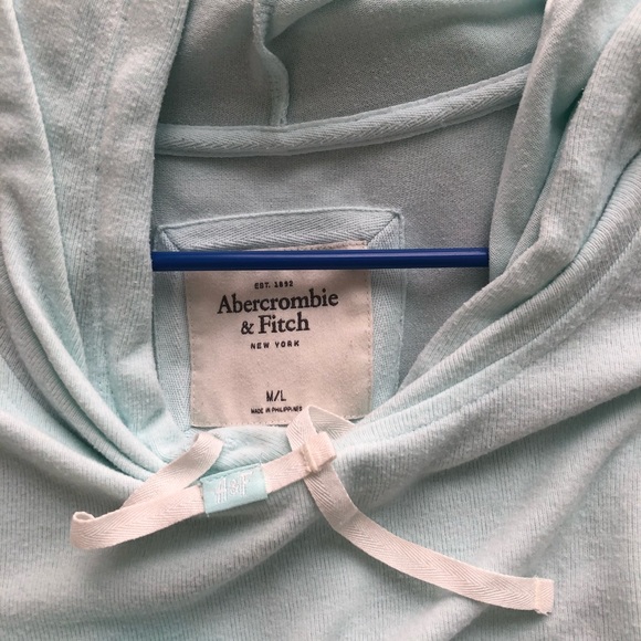 Abercrombie & Fitch Pullover - Picture 3 of 3